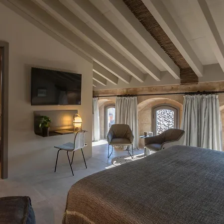 Hotel Auli Luxury Retreat - Adults Only