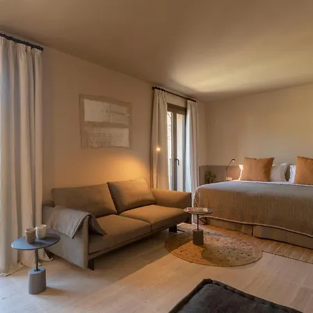 Auli Luxury Retreat - Adults Only Hotel