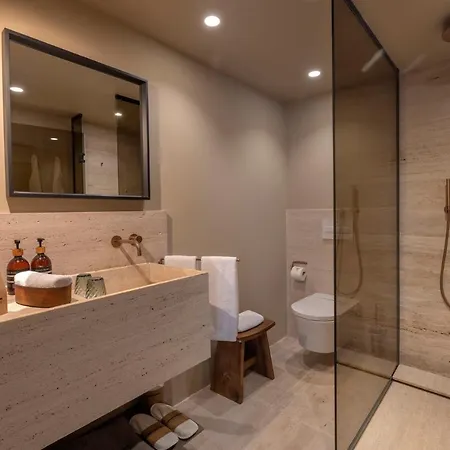Auli Luxury Retreat - Adults Only Hotel 5*